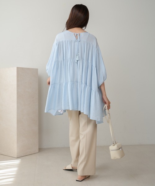 Bab（バブ）の「前後2WAYティアードトップス（シャツ/ブラウス・レディース・アイボリー/ベージュ/ブルー・M）」の13枚目の写真