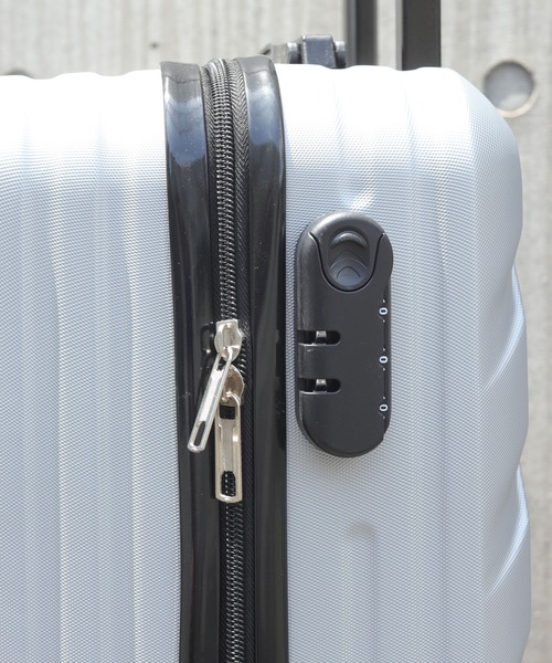 florist（フローリスト）の「【改良版】丈夫で軽いスマートなキャリーケース/キャリーバッグ/スーツケース（スーツケース/キャリーバッグ・レディース・ピンクゴールド/シャンパン/シルバー/ブラック・M size）」の15枚目の写真