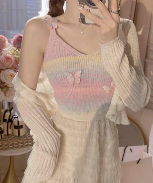 Mayree（メイリー）の「【Mayree】バタフライ グラデーションカラー ニットキャミール（キャミソール・レディース・マルチ/ブルー/パープル・FREE）」の5枚目の写真