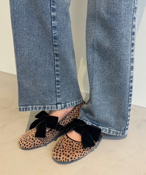 one after another NICE CLAUP（ワンアフターアナザーナイスクラップ）の「リボンカンフーシューズ/WEB限定アイテム（バレエシューズ・レディース・ゴールド/レオパード・LL/S/M/L）」の3枚目の写真