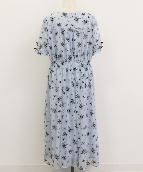 袖リボンフロッキー花柄シアーワンピース（ワンピース）｜CLETTE