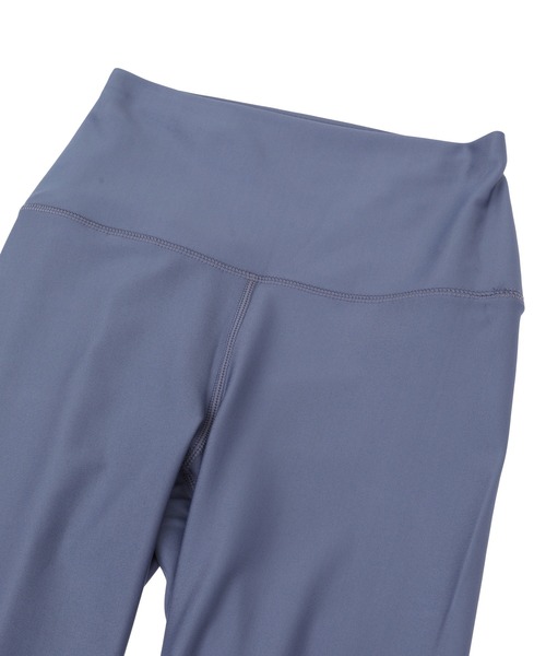 Julier Yoga and Relax（ジュリエヨガアンドリラックス）の「Julier ソフトトリコットレギンス／UVカット・吸汗速乾・ホットヨガ対応（レギンス/スパッツ・レディース・チャコール/モカ/ブルーグレー・1/0）」の5枚目の写真