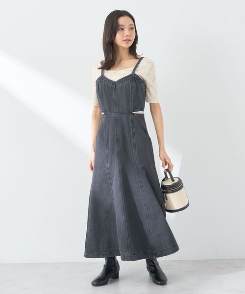 earth music&ecology（アースミュージックアンドエコロジー）の「サイドカットデニムキャミワンピース（ワンピース・レディース・ブラック/インディゴブルー・FREE）」の17枚目の写真