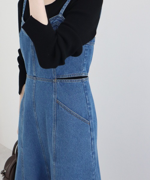 earth music&ecology（アースミュージックアンドエコロジー）の「サイドカットデニムキャミワンピース（ワンピース・レディース・ブラック/インディゴブルー・FREE）」の8枚目の写真