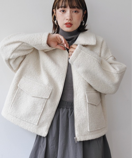 Meli rich（メリーリッチ）の「フロントダブルポケット付きジップブルゾン（ブルゾン・レディース・ブラック/アイボリー/ブラウン・MEDIUM）」の6枚目の写真