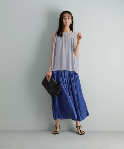 STYLE DELI（スタイルデリ）の「微シアー楊柳ノースリギャザーブラウス（Tシャツ/カットソー・レディース・ブルー系その他/グリーン系その他/ブラック・FREE）」の9枚目の写真
