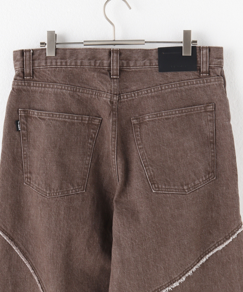 JIEDA（ジエダ）の「JieDa COLOR DISTORTED DENIM PANTS　JIE-24W-PT05（デニムパンツ・メンズ・ブラウン・1/2）」の9枚目の写真