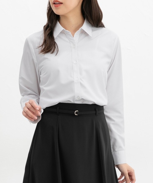 Honeys（ハニーズ）の「スキッパーシャツ（ビジネスシャツ・レディース・ラベンダー/ホワイト×ブラック/ホワイト/サックスブルー系/ホワイト×ブルー/チェック/ホワイト×パープル・LL/L/M/S/3L）」の4枚目の写真