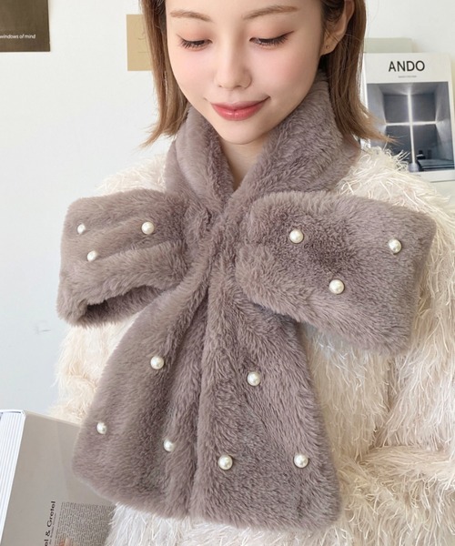 moment+（モーメントプラス）の「フェイクファーパールリボンティ