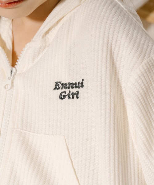 URBAN CHERRY（アーバンチェリー）の「【さらっと触感】ワッフルクロップドフードパーカー（パーカー・キッズ・ブルー/ブラック/ホワイト・110cm/120cm/130cm/140cm/150cm）」の8枚目の写真