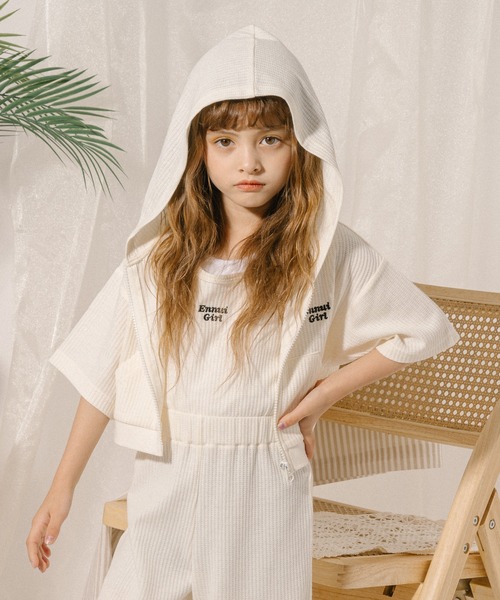 URBAN CHERRY（アーバンチェリー）の「【さらっと触感】ワッフルクロップドフードパーカー（パーカー・キッズ・ブルー/ブラック/ホワイト・110cm/120cm/130cm/140cm/150cm）」の10枚目の写真