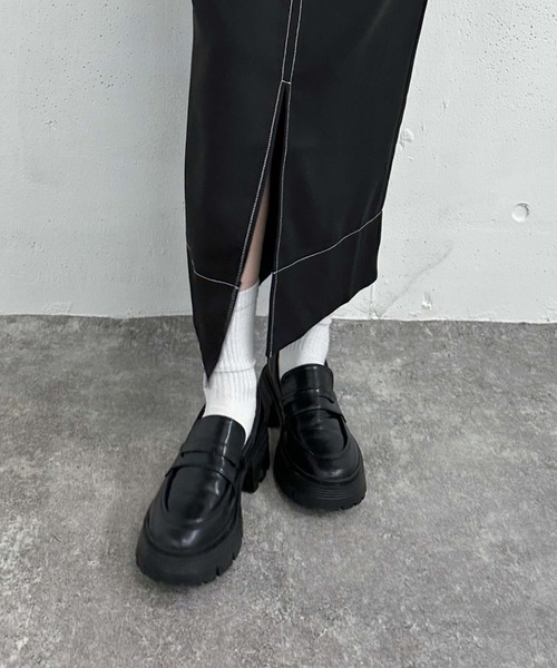 archives（アルシーヴ）の「厚底ローファー（ローファー・レディース・ブラック/チャコールグレー・23.5/24.5）」の17枚目の写真