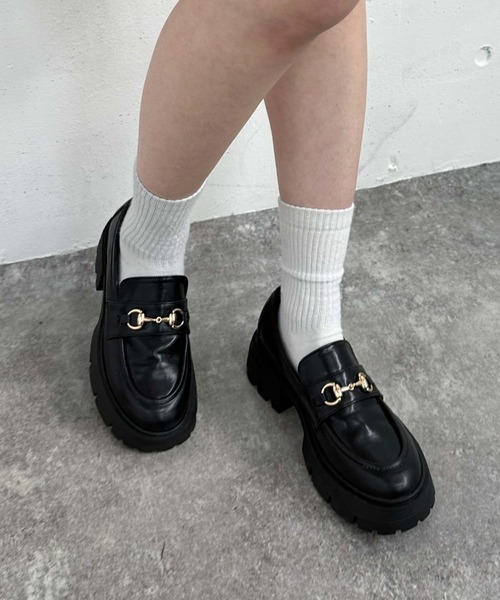 archives（アルシーヴ）の「厚底ローファー（ローファー・レディース・ブラック/チャコールグレー・23.5/24.5）」の12枚目の写真