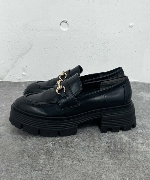 archives（アルシーヴ）の「厚底ローファー（ローファー・レディース・ブラック/チャコールグレー・23.5/24.5）」の6枚目の写真