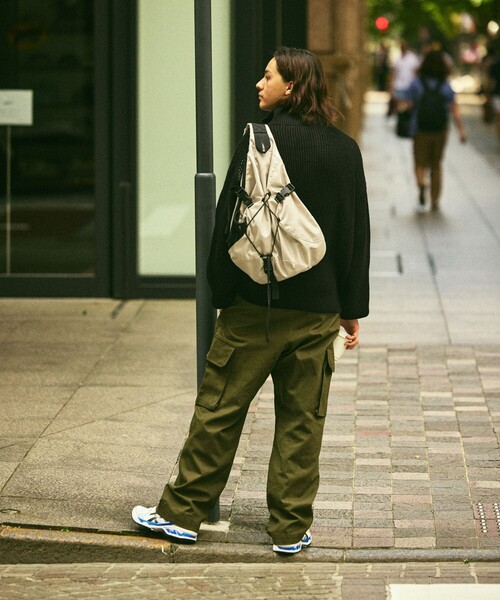 FREAK'S STORE（フリークスストア）の「限定展開 リラックスフィット 畦編み ハーフジップ ニット / スタンドリブ（ニット/セーター・メンズ・チャコールグレー/ネイビー/レッド/ブラウン/グリーン/ブラック・MEDIUM/LARGE/SMALL）」の18枚目の写真