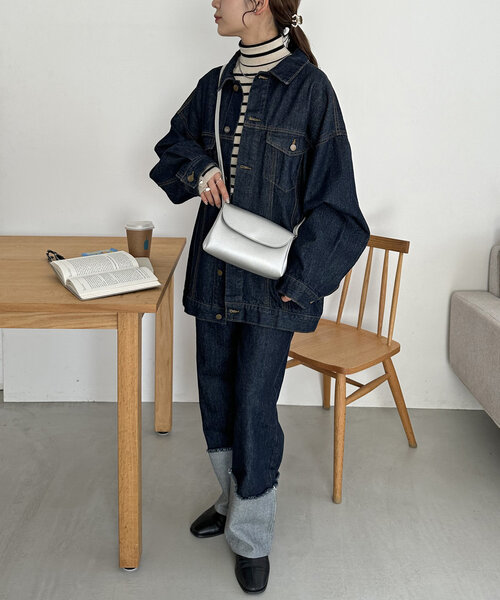 DISCOAT（ディスコート）の「ミニフラップショルダーバッグ（ショルダーバッグ・レディース・ブラック/シルバー/ベージュ・FREE）」の11枚目の写真