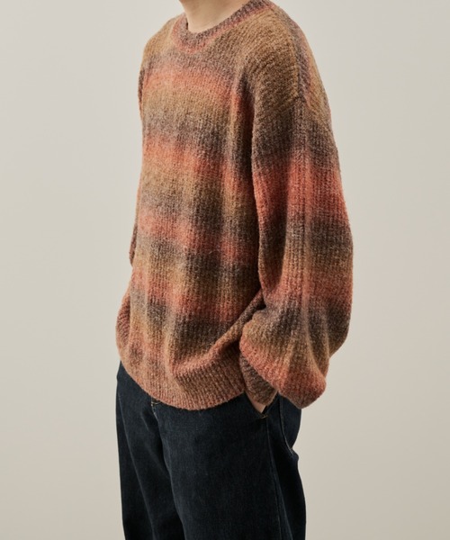 Auntie Rosa(アンティローザ)の「【karin】グラデーションオーバールーズニット(ニット/セーター・レディース・オレンジ/イエロー・FREE)」の18枚目の写真