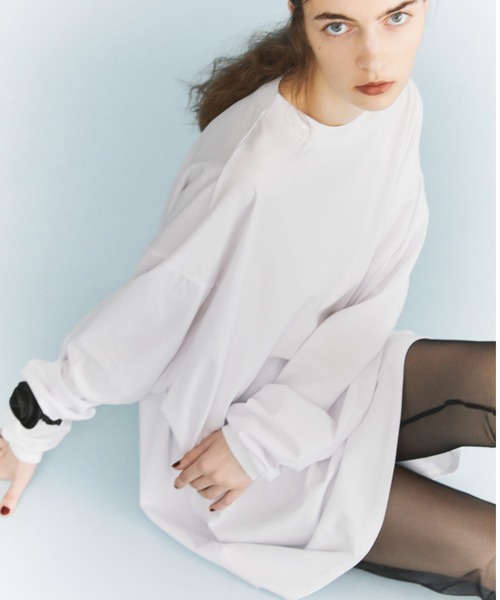 kiehtova（キエトヴァ）の「【kiehtova】BIG LONG TEE/ビッグ ロング ティー（Tシャツ/カットソー・レディース・ブラック/グレー/ホワイト/グリーン・FREE）」の2枚目の写真