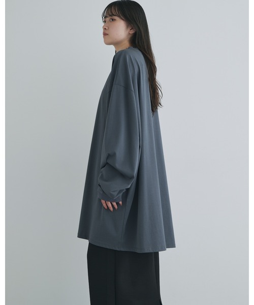 kiehtova（キエトヴァ）の「【kiehtova】BIG LONG TEE/ビッグ ロング ティー（Tシャツ/カットソー・レディース・ブラック/グレー/ホワイト/グリーン・FREE）」の22枚目の写真