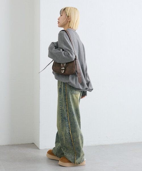 w closet(ダブルクローゼット)の「ロゴプリントニットプルオーバー(ニット/セーター・レディース・パープル/グレー/ブルー・FREE)」の13枚目の写真