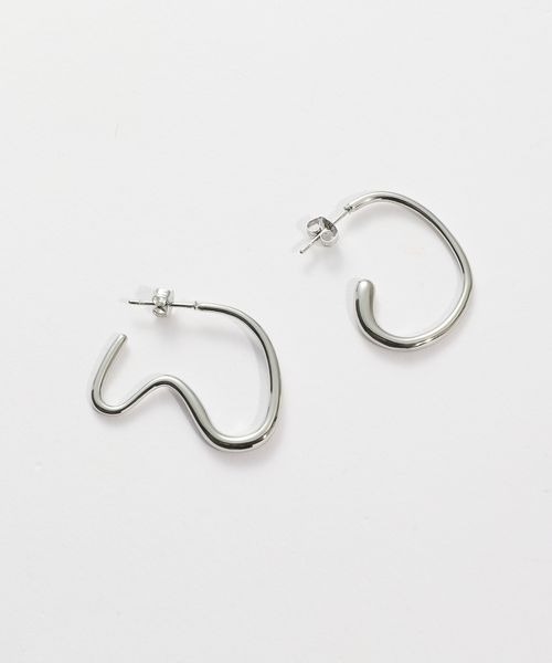 JEANASIS(ジーナシス)の「【ステンレス】アシメフープピアス/253476(ピアス(両耳用)・レディース・シルバー/ゴールド・FREE)」の6枚目の写真