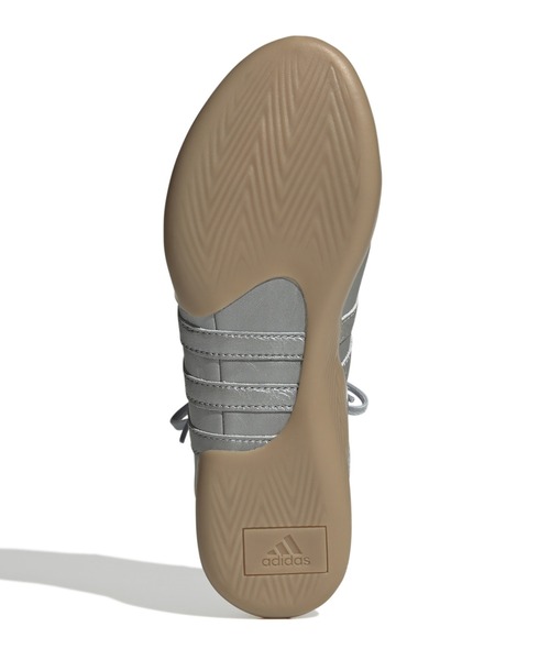 adidas（アディダス）の「adidas TAEKWONDO MEI BALLET W / アディダス テコンドー メイ バレエ W（スニーカー・レディース・シルバー・23.5cm/24.5cm/23.0cm/24.0cm/25.0cm）」の3枚目の写真