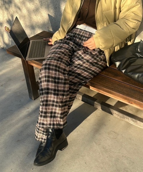 nemne store（ネンネストア）の「【keel】デザインウエストチェックパンツ（その他パンツ・レディース・ネイビー/ブラック・MEDIUM/SMALL）」の12枚目の写真