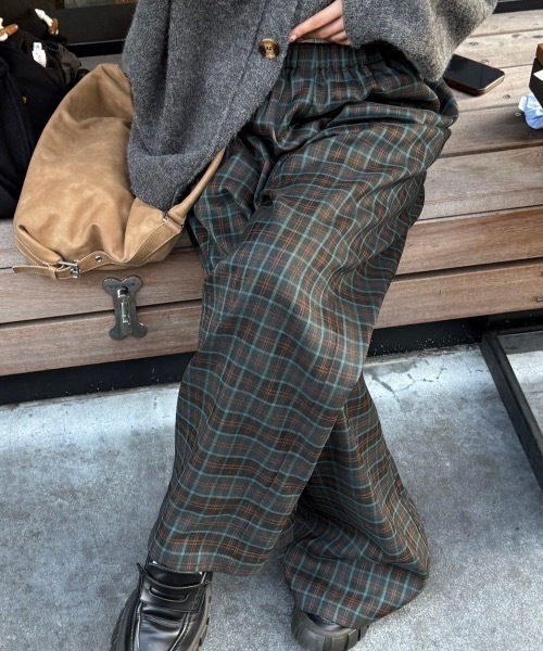 nemne store（ネンネストア）の「【keel】デザインウエストチェックパンツ（その他パンツ・レディース・ネイビー/ブラック・MEDIUM/SMALL）」の3枚目の写真