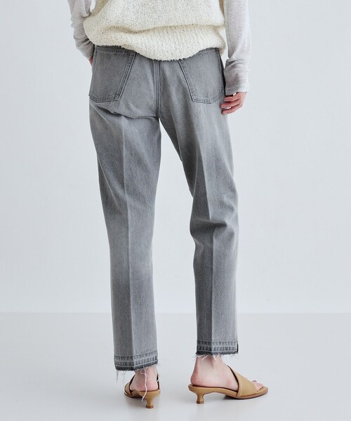 GALLEST(ギャレスト)の「ヴィンテージテーパードデニム(デニムパンツ・レディース・グリーン系/ブルー系その他/グレー・40/38/36)」の5枚目の写真