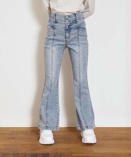 LOVETOXIC(ラブトキシック)の「スタイルアップフレアデニム(デニムパンツ・キッズ・ブラック/ブルー/グレー/サックスブルー・L:160cm/S:140cm/M:150cm)」の3枚目の写真