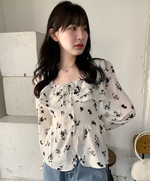 Teem Store(チームストア)の「フロントフリル フラワースクエアネック ブラウス(シャツ/ブラウス・レディース・アイボリー/ホワイト・M/L)」の12枚目の写真