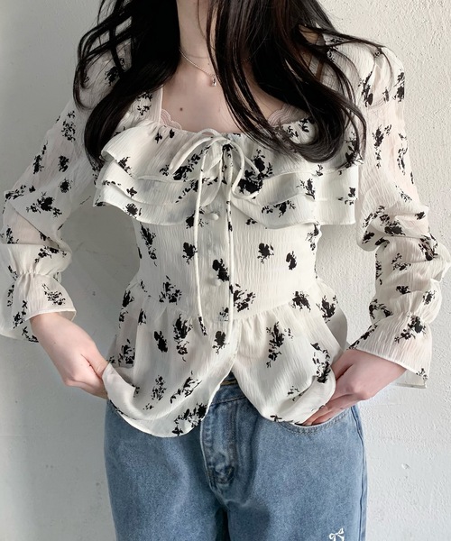 Teem Store(チームストア)の「フロントフリル フラワースクエアネック ブラウス(シャツ/ブラウス・レディース・アイボリー/ホワイト・M/L)」の15枚目の写真