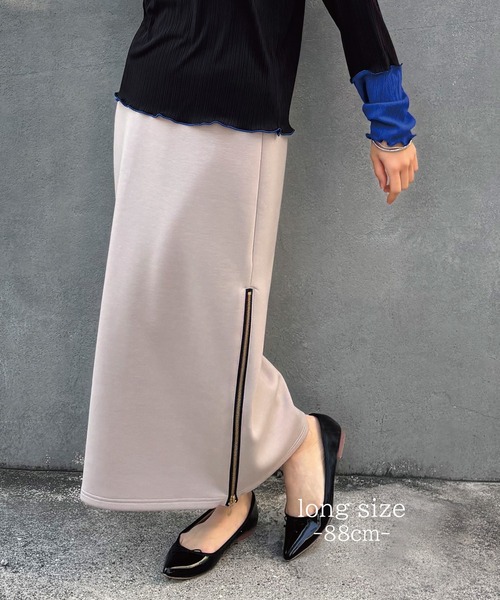 NICOLE white（ニコルホワイト）の「サイドZIPタイトスカート／ダンボールポンチ（スカート・レディース・ホワイト系その他/ブラック系その他/イエロー系その他/ベージュ系その他/イエロー/オフホワイト/ブラック/ベージュ・FREE）」の6枚目の写真