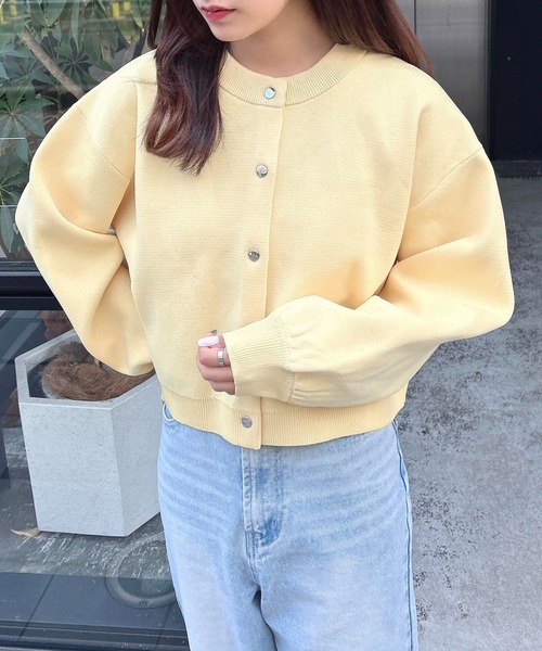 INGNI（イング）の「ショート丈スポンディッシュニットカーディガン（カーディガン/ボレロ・レディース・グレー/アイボリー/ブラック/イエロー/レッド・M）」の4枚目の写真