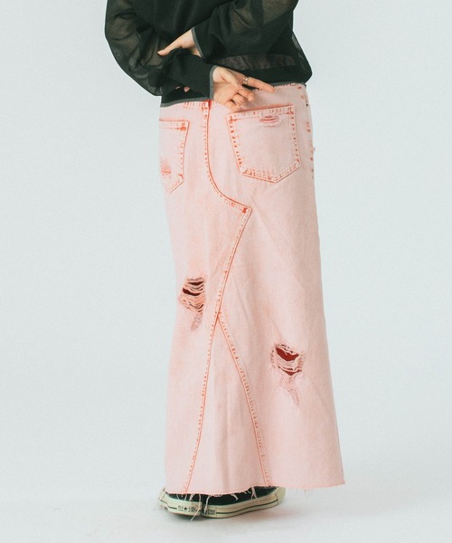ROSE BUD（ローズバッド）の「DAMEGE DENIM SKIRT（デニムスカート・レディース・ブルー/ピンク・S/M）」の14枚目の写真