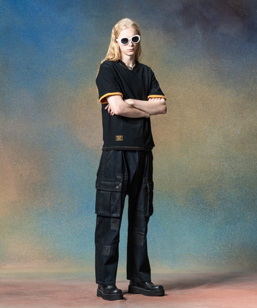 glamb(グラム)の「Reversible T-Shirt / リバーシブルTシャツ(Tシャツ/カットソー・メンズ・イエロー/ネイビー/チャコール・S/M/L)」の9枚目の写真