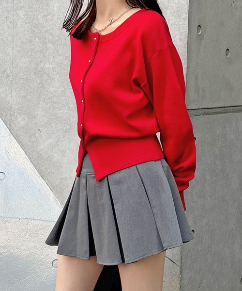 Futier land（フューティアランド）の「《26SS 新作》【新色追加】ゴールドボタンラウンドネックカーディガン（カーディガン/ボレロ・レディース・レッド/ネイビー/ライトベージュ/グレイッシュベージュ/グリーン系その他/グレー/オフホワイト/ピンク・MEDIUM/LARGE）」の11枚目の写真