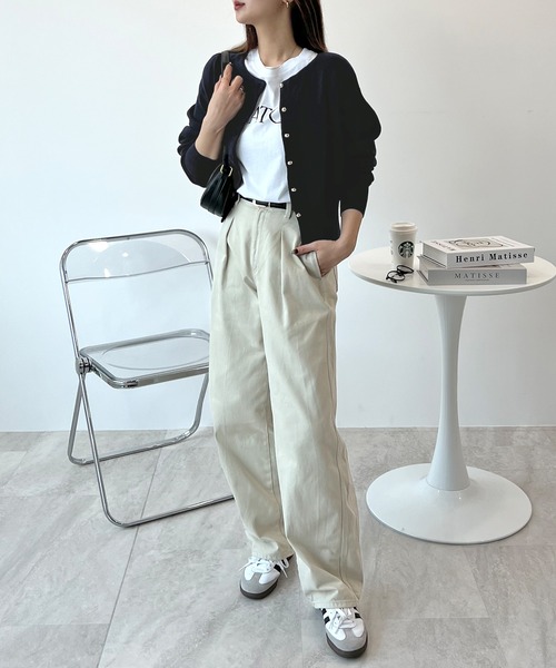 Futier land（フューティアランド）の「《26SS 新作》【新色追加】ゴールドボタンラウンドネックカーディガン（カーディガン/ボレロ・レディース・レッド/ネイビー/ライトベージュ/グレイッシュベージュ/グリーン系その他/グレー/オフホワイト/ピンク・MEDIUM/LARGE）」の15枚目の写真