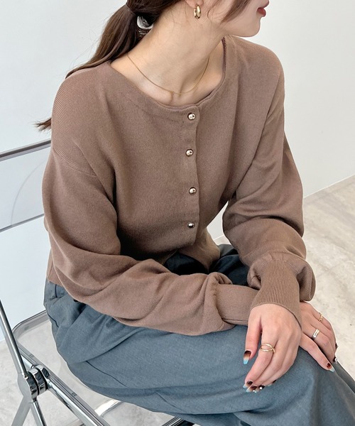 Futier land（フューティアランド）の「《26SS 新作》【新色追加】ゴールドボタンラウンドネックカーディガン（カーディガン/ボレロ・レディース・レッド/ネイビー/ライトベージュ/グレイッシュベージュ/グリーン系その他/グレー/オフホワイト/ピンク・MEDIUM/LARGE）」の21枚目の写真