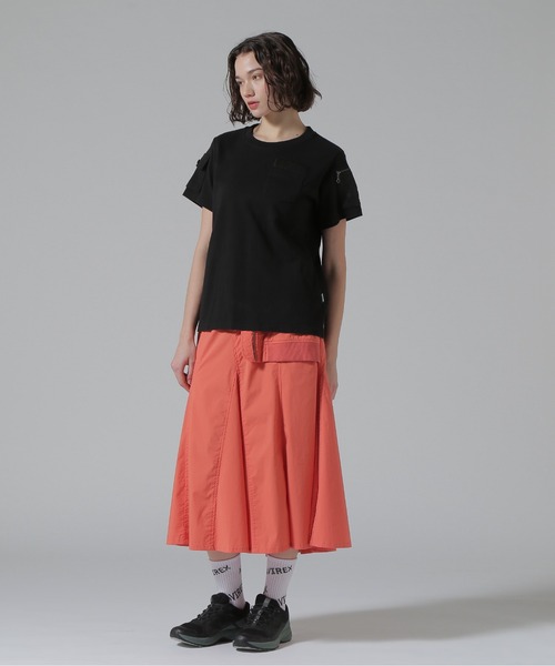 AVIREX(アヴィレックス)の「《50th Anniversary》LEATHER PATCHED FATIGUE T-SHIRT/レザーパッチ ファティーグTシャツ(Tシャツ/カットソー・レディース・ホワイト/ブラック・F)」の16枚目の写真