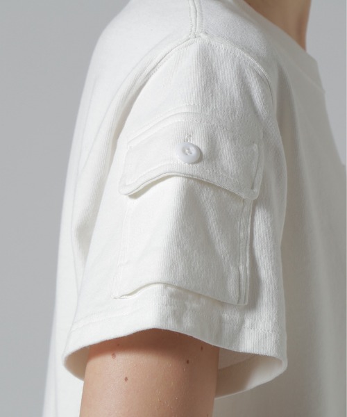 AVIREX(アヴィレックス)の「《50th Anniversary》LEATHER PATCHED FATIGUE T-SHIRT/レザーパッチ ファティーグTシャツ(Tシャツ/カットソー・レディース・ホワイト/ブラック・F)」の11枚目の写真
