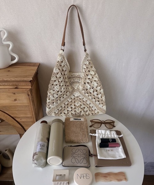 florist（フローリスト）の「【軽量】トライアングルクロシェ編みトートバッグ/かごバッグ（かごバッグ・レディース・ベージュ/ブラウン/ベージュ系3/ベージュ系2/ベージュ系1・FREE）」の21枚目の写真