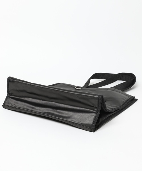 HARE（ハレ）の「マルチポケットカラートートバッグ(HARE)（トートバッグ・レディース・ブラック/レッド/ブルー/グリーン/パープル・FREE）」の20枚目の写真