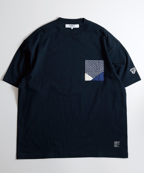 FDMTL（ファンダメンタル）の「FDMTL/ファンダメンタル/ORIGAMI TEE（Tシャツ/カットソー・メンズ・ホワイト/ネイビー・4/3/2）」の2枚目の写真