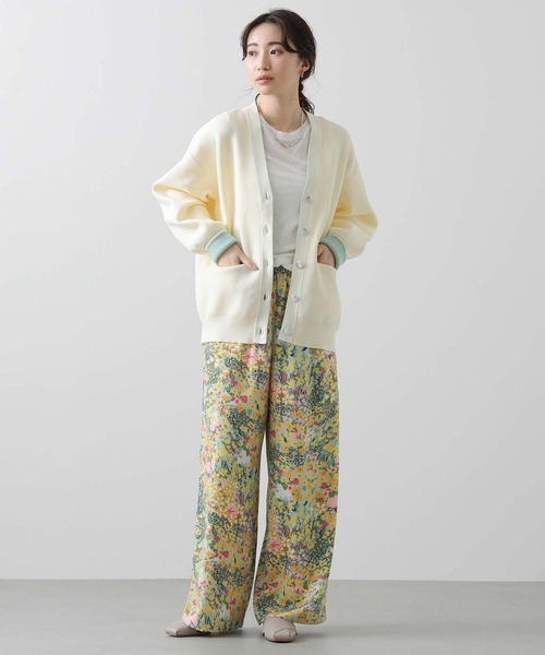 Gready Brilliant（グレディブリリアン）の「スポンジ片畦Ｖネックカーディガン（カーディガン/ボレロ・レディース・ベージュ/アイボリー・FREE）」の3枚目の写真