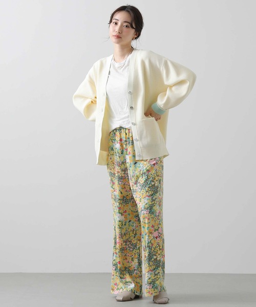 Gready Brilliant（グレディブリリアン）の「スポンジ片畦Ｖネックカーディガン（カーディガン/ボレロ・レディース・ベージュ/アイボリー・FREE）」の6枚目の写真