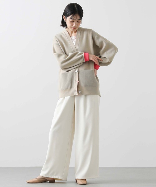 Gready Brilliant（グレディブリリアン）の「スポンジ片畦Ｖネックカーディガン（カーディガン/ボレロ・レディース・ベージュ/アイボリー・FREE）」の12枚目の写真