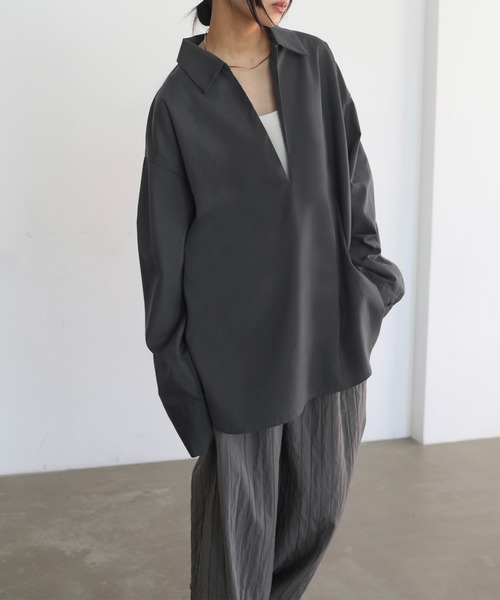 hellam(へラム)の「キーネックオーバーサイズシャツ(シャツ/ブラウス・レディース・オフホワイト/チャコール/ブルー・FREE)」の20枚目の写真
