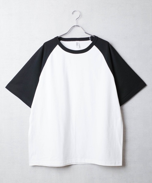 INNOCENT（イノセント）の「【DF001】【D-FACTORY】6.6オンス プレミアム コンフォート ラグランスリーブ Tシャツ（Tシャツ/カットソー・メンズ・ホワイト×ピンク/ホワイト×ブラック/ホワイト×ブルー・LARGE/X-LARGE/MEDIUM）」の4枚目の写真