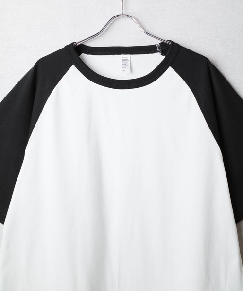 INNOCENT（イノセント）の「【DF001】【D-FACTORY】6.6オンス プレミアム コンフォート ラグランスリーブ Tシャツ（Tシャツ/カットソー・メンズ・ホワイト×ピンク/ホワイト×ブラック/ホワイト×ブルー・LARGE/X-LARGE/MEDIUM）」の7枚目の写真
